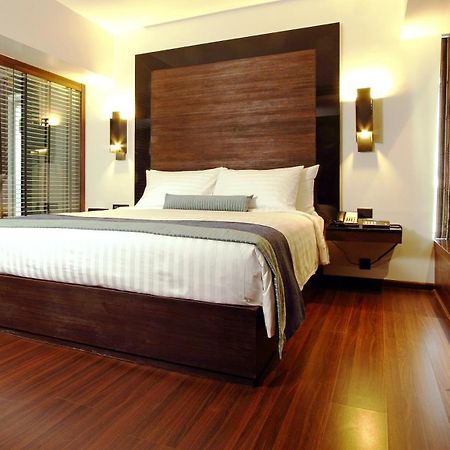Svenska Design Hotel, Electronic City, Bangalore Kammasandra Екстер'єр фото