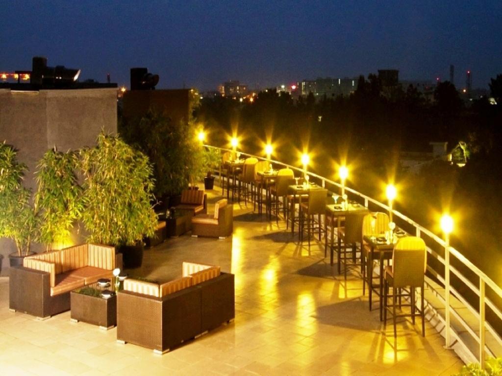 Svenska Design Hotel, Electronic City, Bangalore Kammasandra Екстер'єр фото
